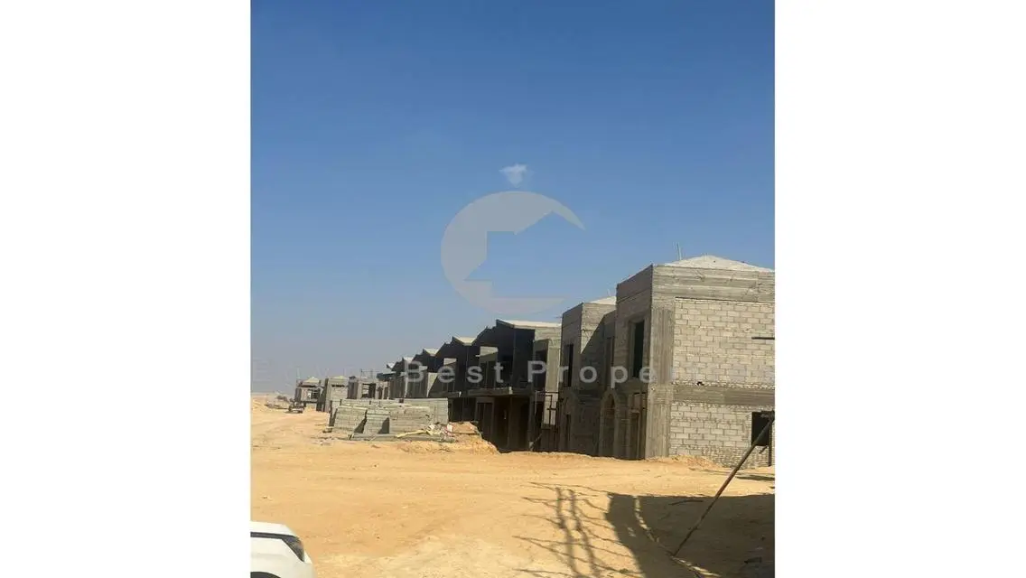 Villa for sale in Village West RTM Equal installm.
