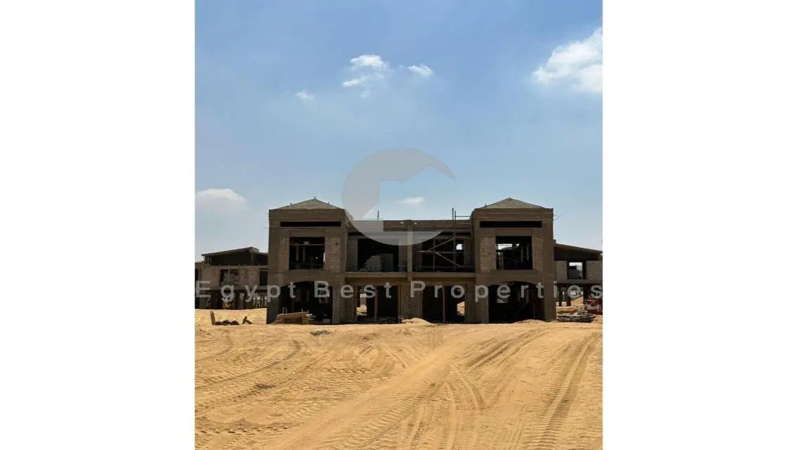Villa for sale in Village West RTM Equal installm.
