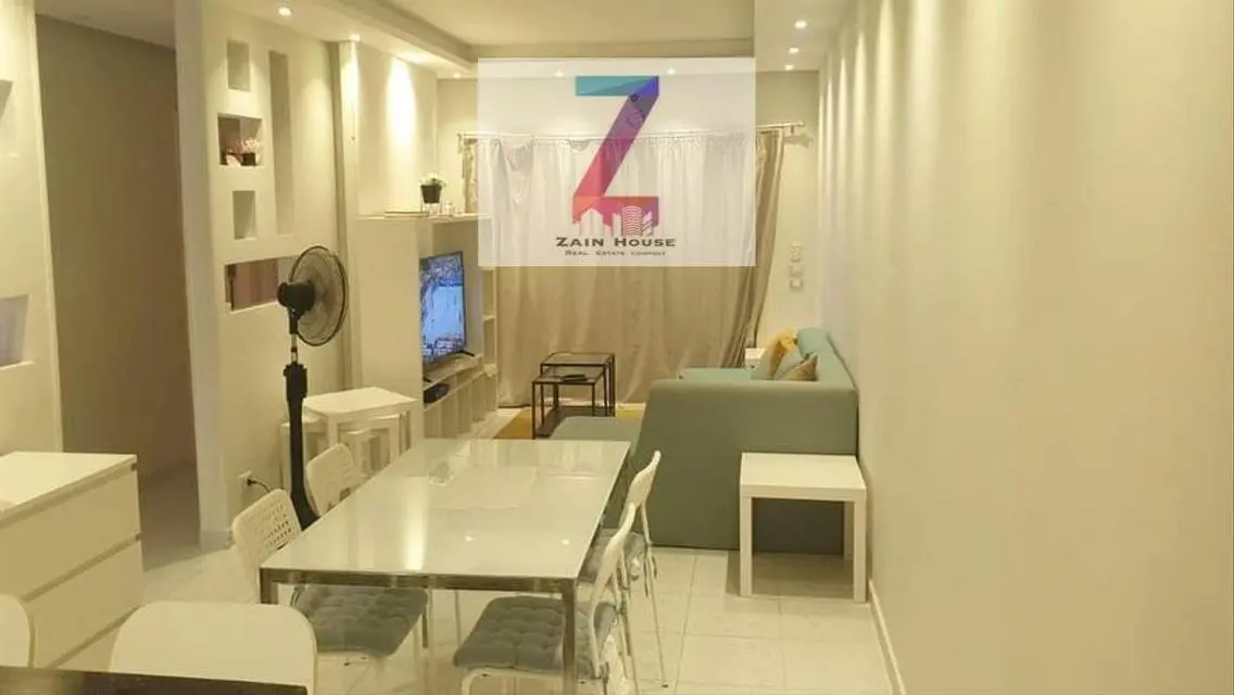 شقة فاخرة للبيع في PRO3773