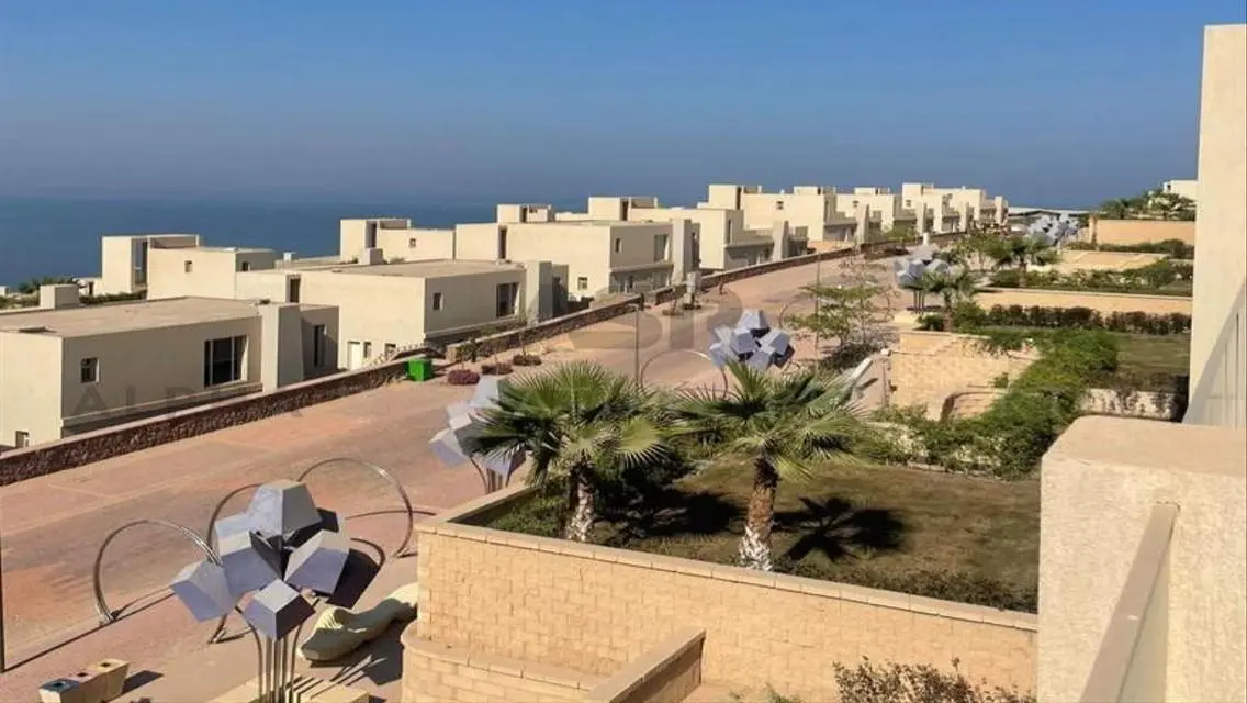 توين هاوس متشطب بالكامل استلام فوري بالعين السخنة
