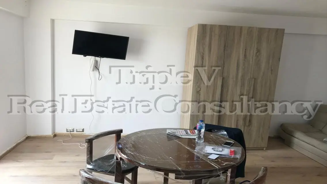 Ultra Super Lux With Kitchen, Appliances And Ac&#39;s