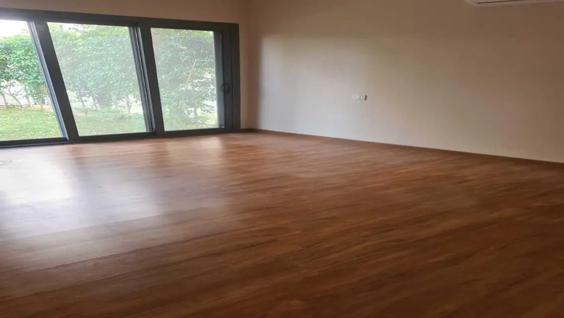 Ground floor with garden - kitchen &amp; air condition