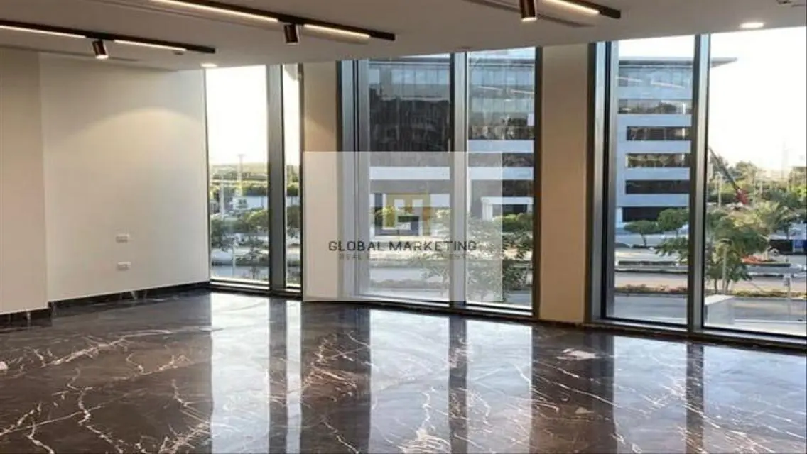 Office 96m Ready to Move For Rent in CFC