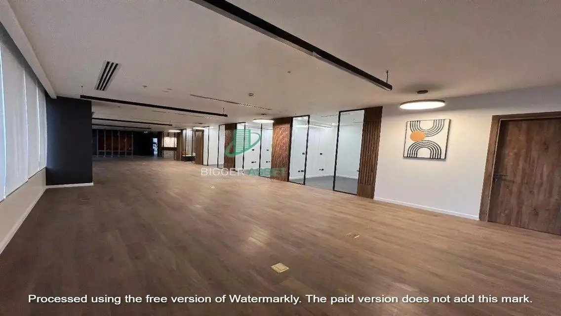 Fitted Office|750Sqm|For Rent|Fully finished|CFC