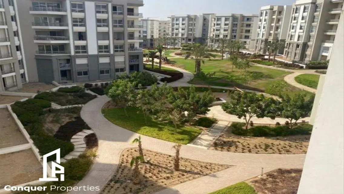 Garden View Apartment For Sale At Hyde Park