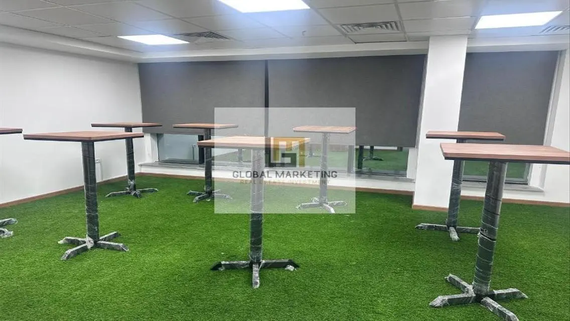 Office 500m finished and furnished for rent  90st