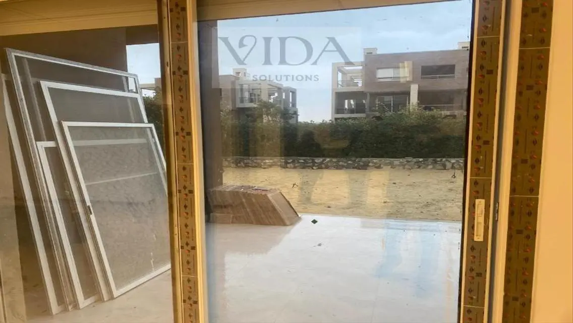 تاون هاوس للايجار في نيو جيزة ويست ريدج بسعر مميز