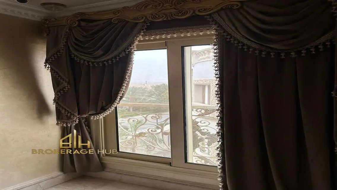شقة  للأيجار لوكيشن مميز ويست جولف,