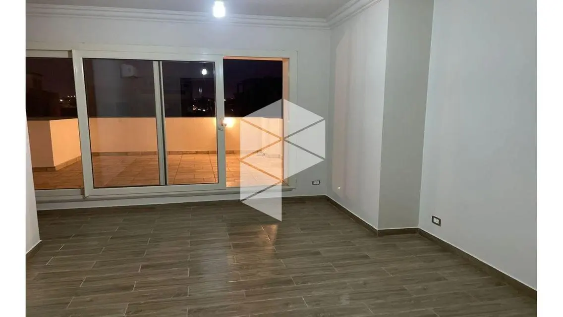 فيلا للإيجار بالمطبخ والتكيفات في كايرو فستيفال
