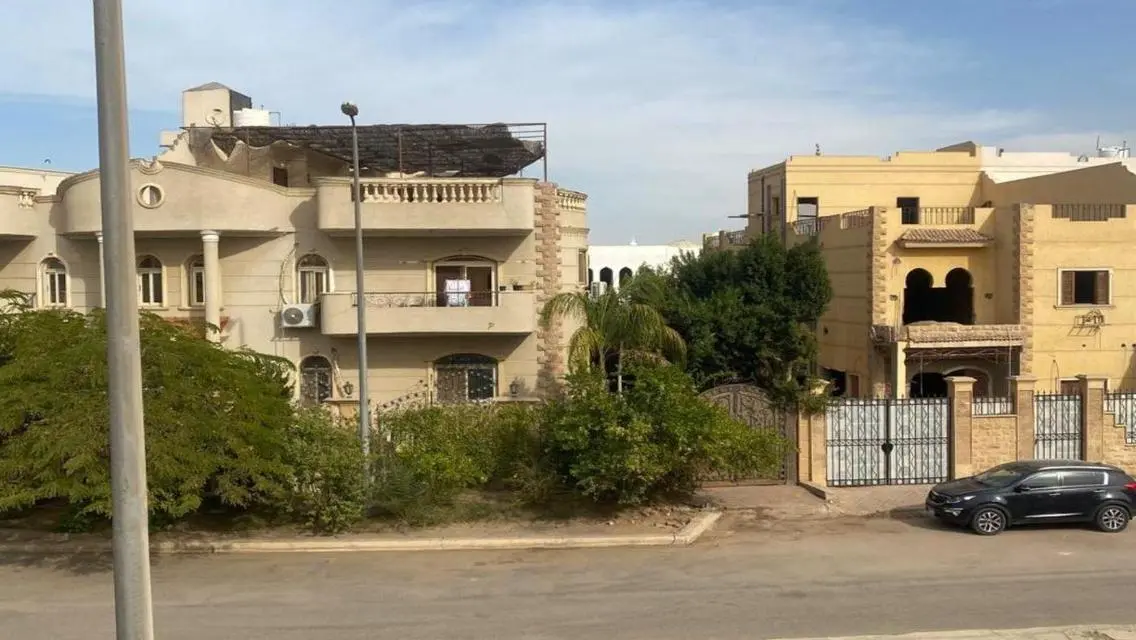 Apartment in Zayed, prime location, unbeatable pri