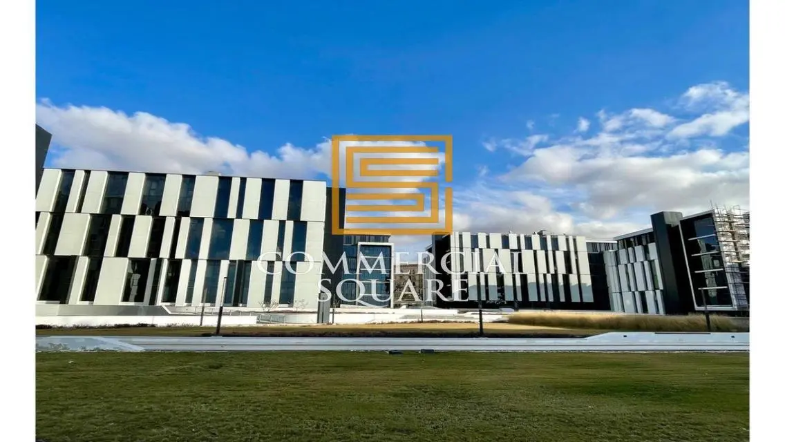 First Use Ultra Modern Office for Rent - Hyde Park