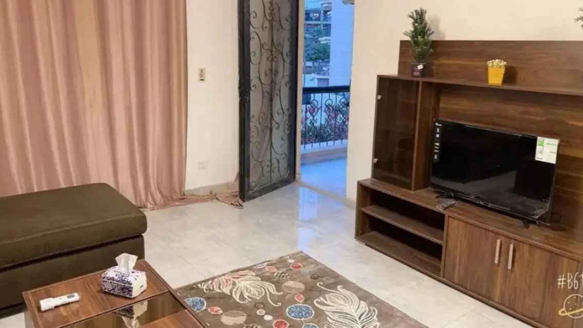 للايجار المفروش في الرحاب 2 شقة بمساحة 99م