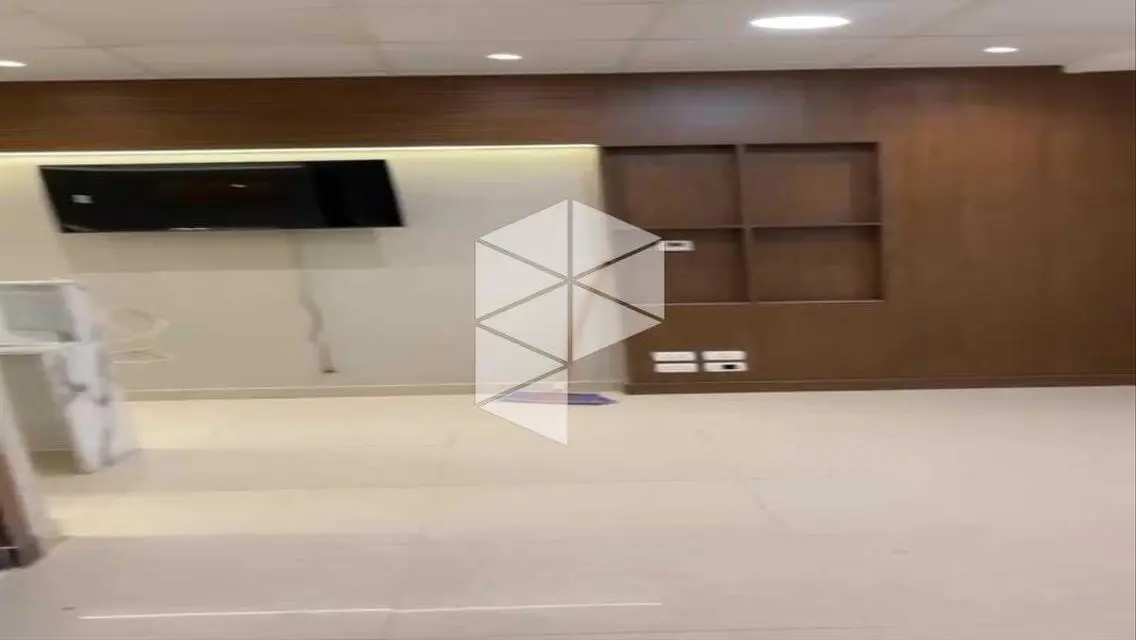 عياده متشطب -بسعر مميز ايجار 60م في التجمع الخامس