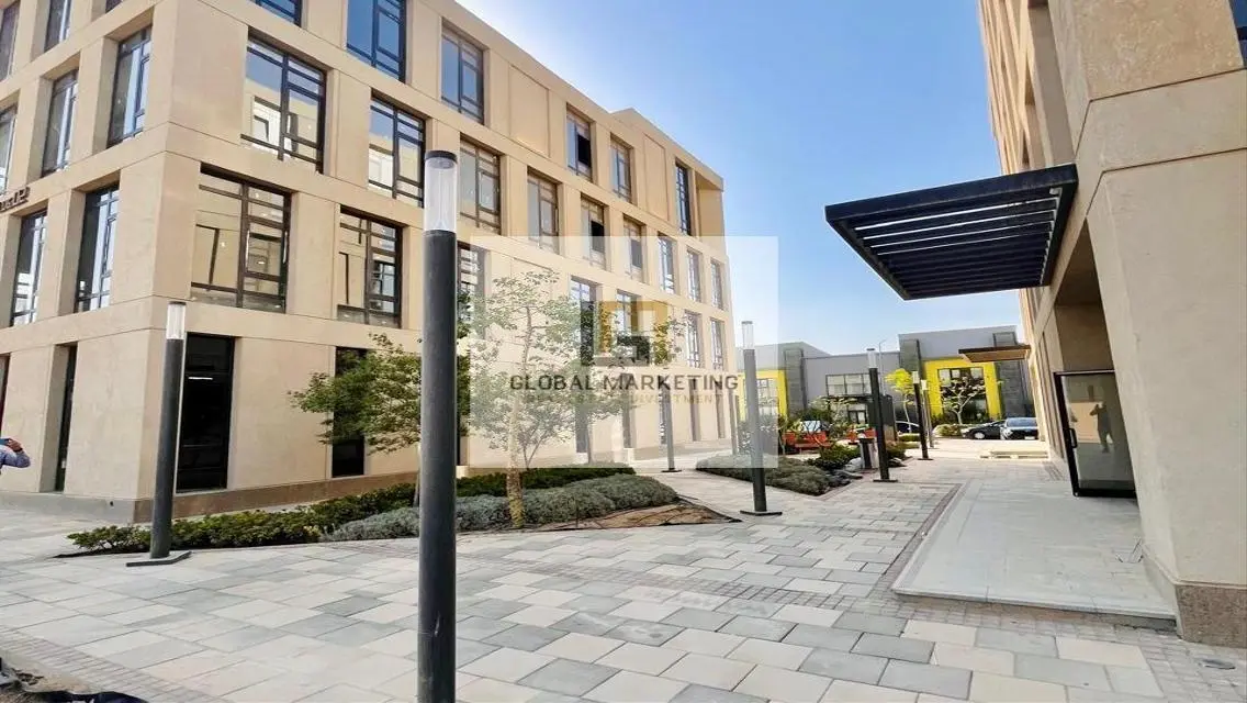 Office for sale 120m inside District 5