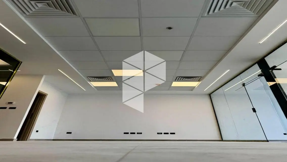 fully finished office 114m for rent on 90th street