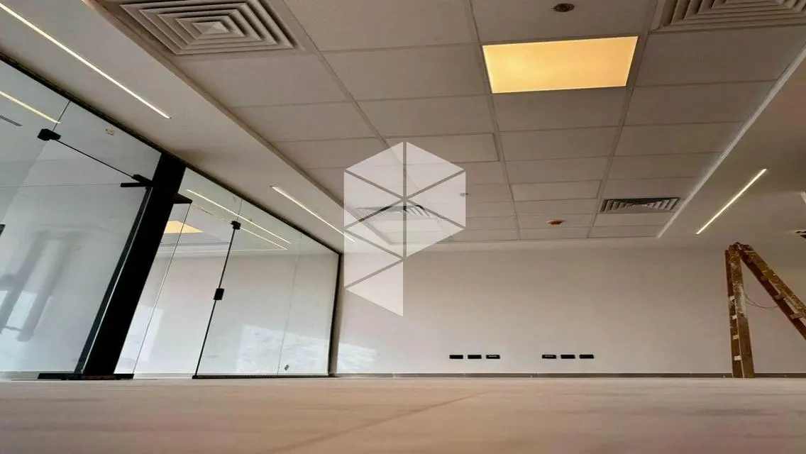 fully finished office 114m for rent on 90th street