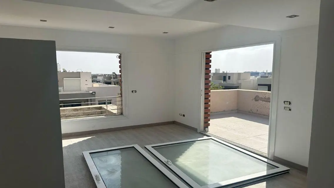تاون هاوس كورنر  متشطب - لوكيشن متميز