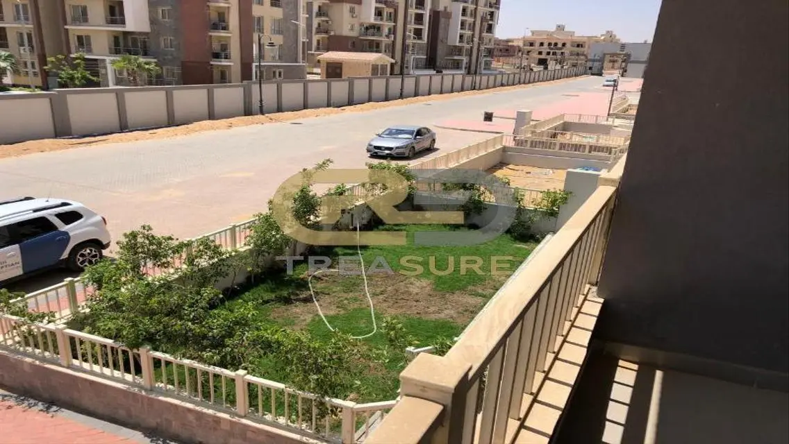 Fully finished Apt for sale in Jayd prime location
