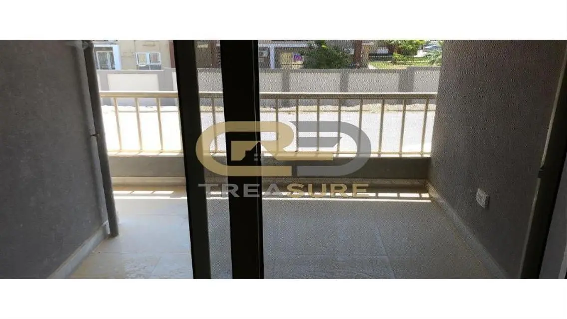 Fully finished Apt for sale in Jayd prime location