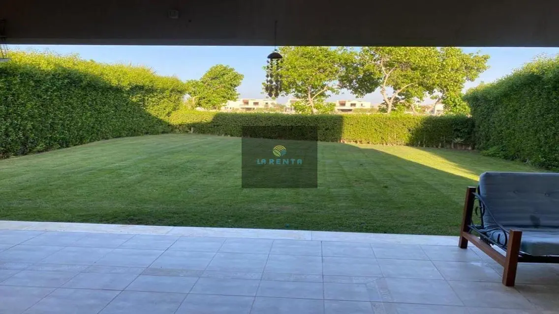 للبيع فيلا صف اول جولف فيو بحيره  بحري بسعر لقطة