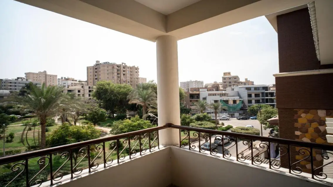 مبنى للايجار ادارى تجارة في مصر الجديده