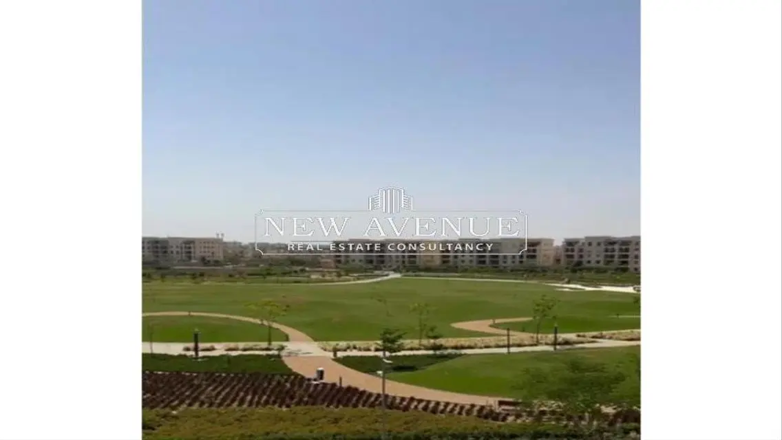 شقة  مفروشة  بالكامل  بالأجهزة  في ميفيدا