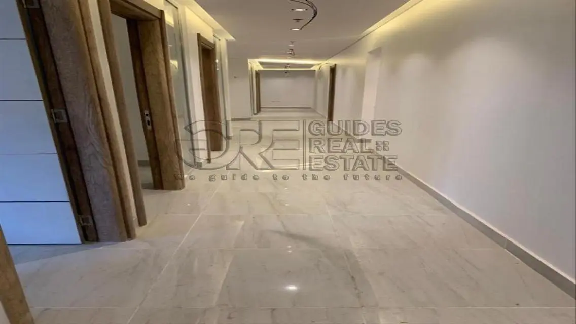 للشركات الكبرى والهيئات الدبلوماسيه مكتب مفروش ..