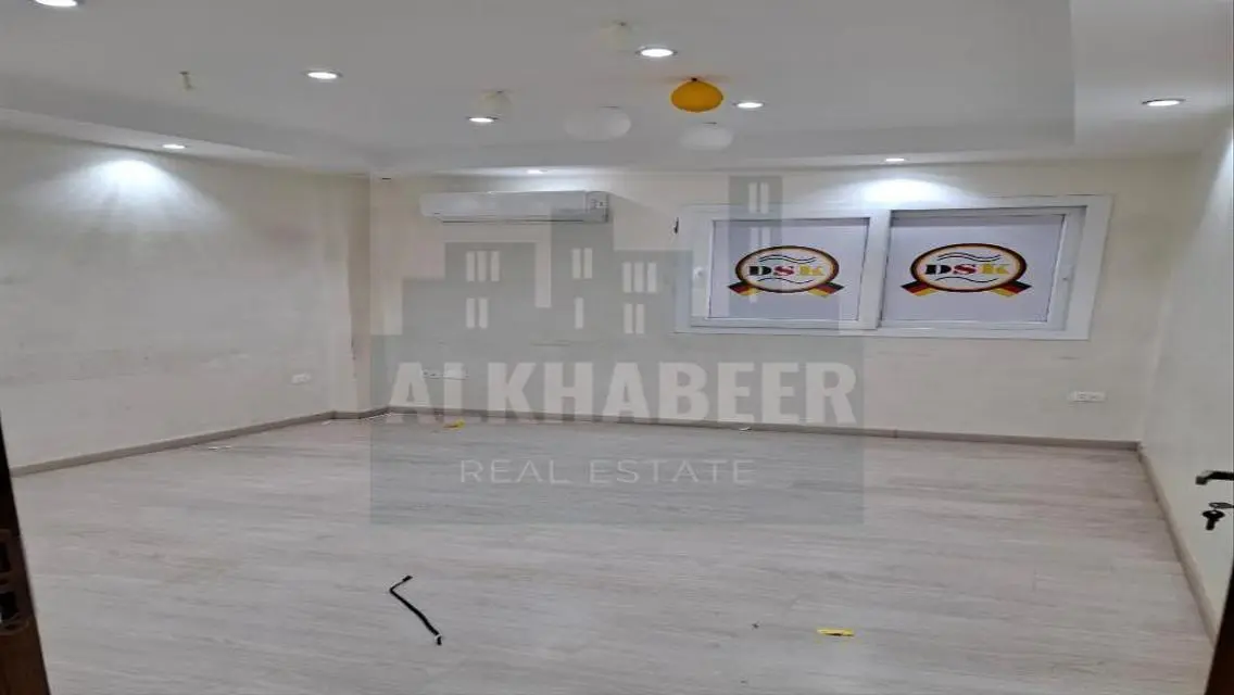 Ground floor with private entrance