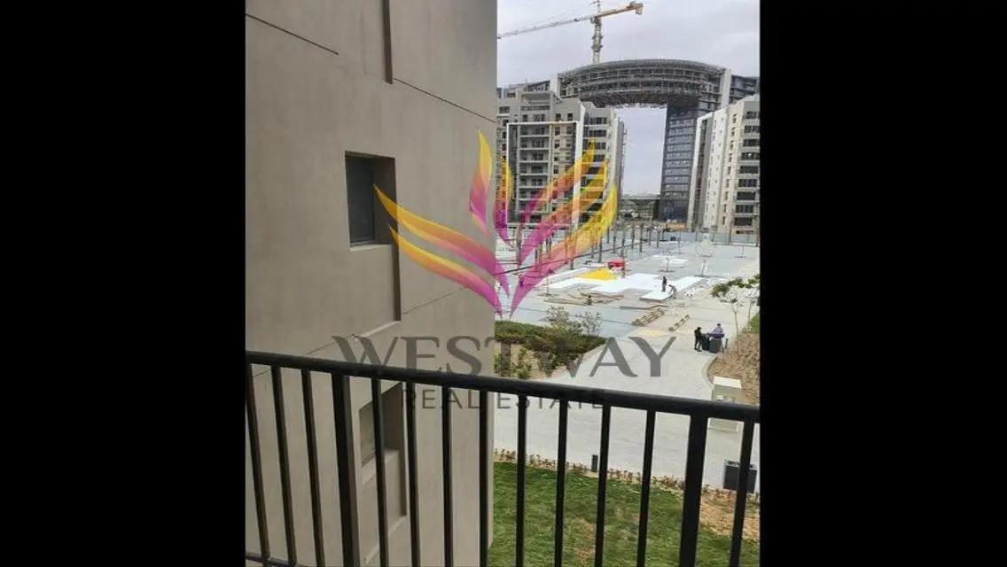 للايجار شقه مطبح تكيفيات اول سكن كمبوند زيد تاور