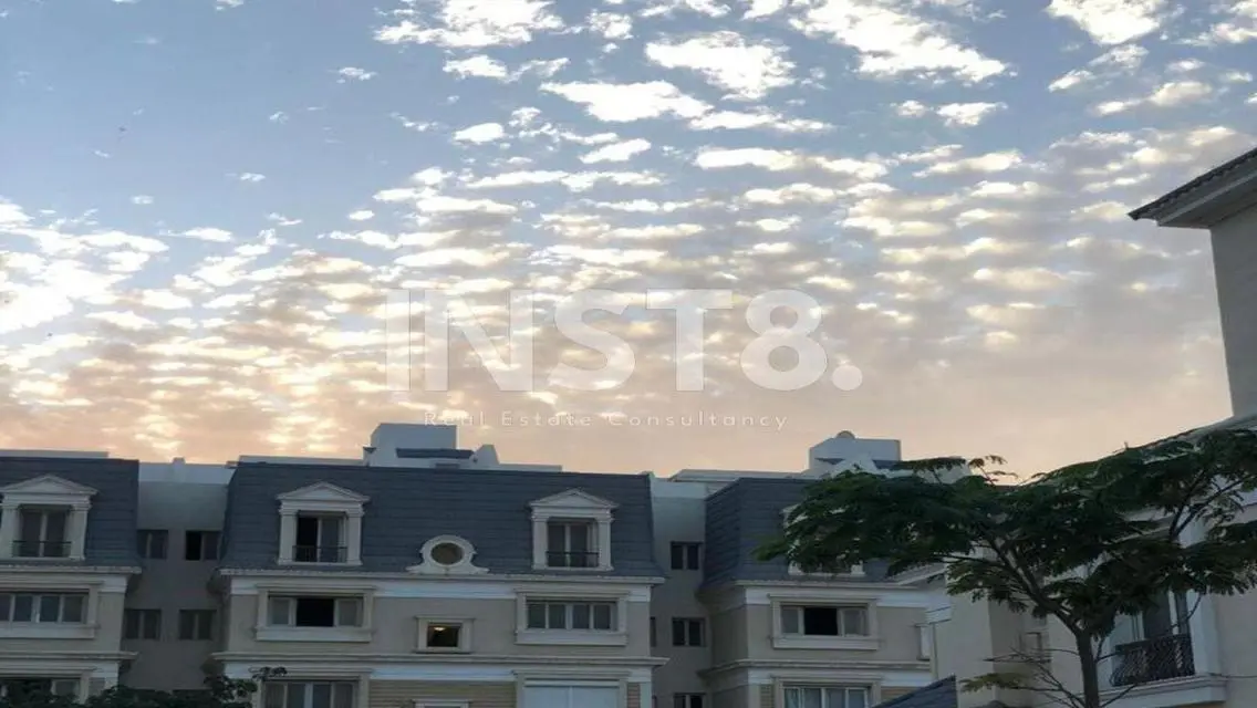 اي فيلا روف للبيع بسعر قديم ف ماونتن فيوهايد بارك