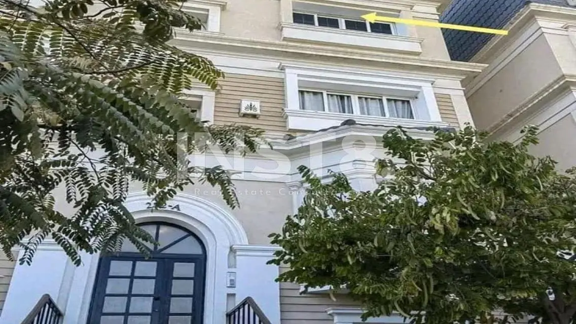 اي فيلا روف للبيع بسعر قديم ف ماونتن فيوهايد بارك