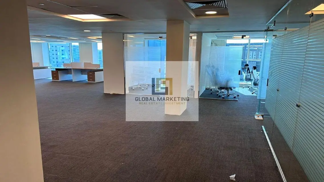 Office 790m finished and furnished  rent North90