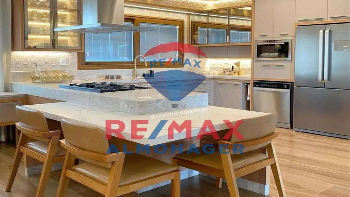 3 Finished Corner Townhouses-Fabulous view-Modern