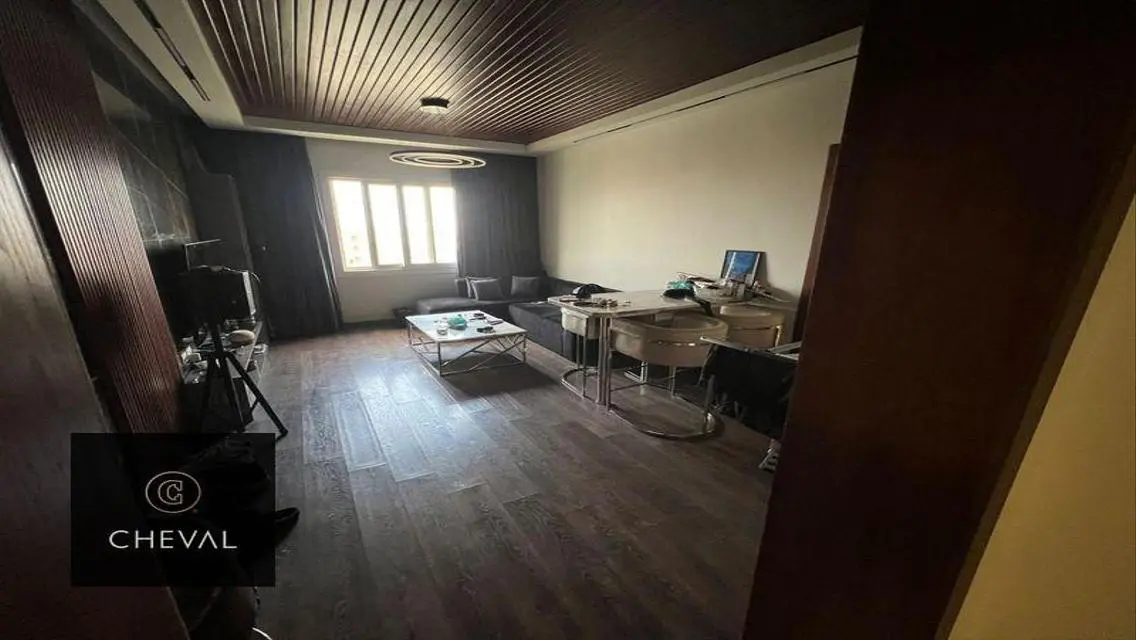 ستوديو للايجار في Mivida بجوار ال AUC