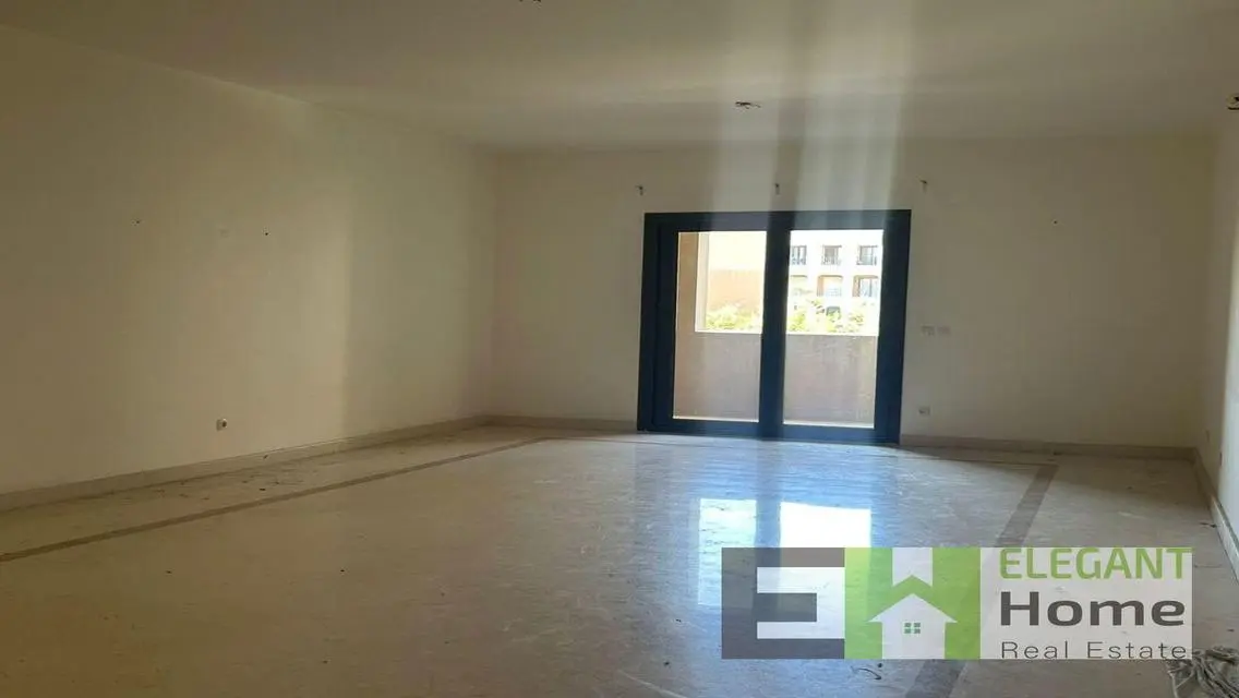 Luxury Apartment for Sale - 900 sqm Spacious Residence