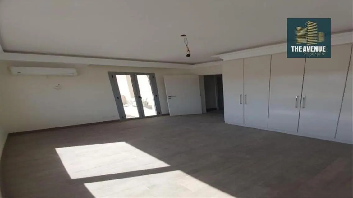 Twin House Landscape View 4Rent At Golf Extension