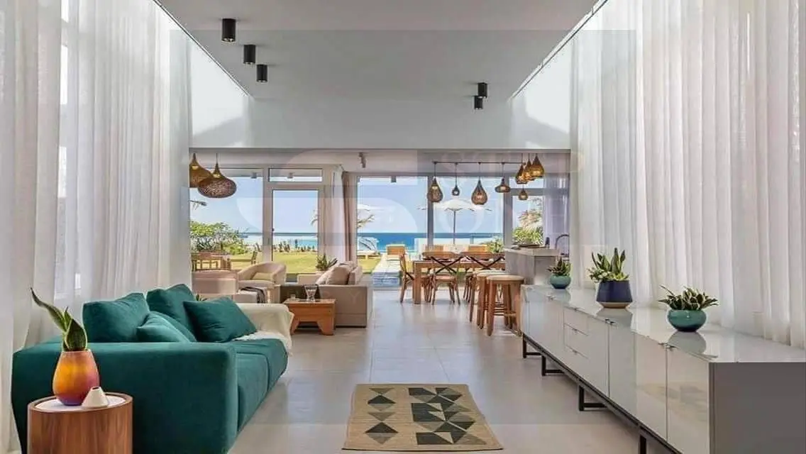 Chalet on the beach for sale, delivery in one year