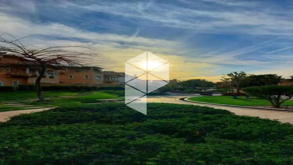 Luxury Twin House for Sale in Hyde Park New Cairo