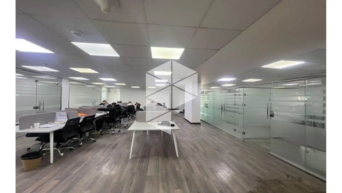 Office for rent 450m fully finished on 90th Street