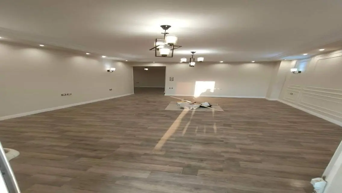 Luxury Apartment at an Attractive Price -180-