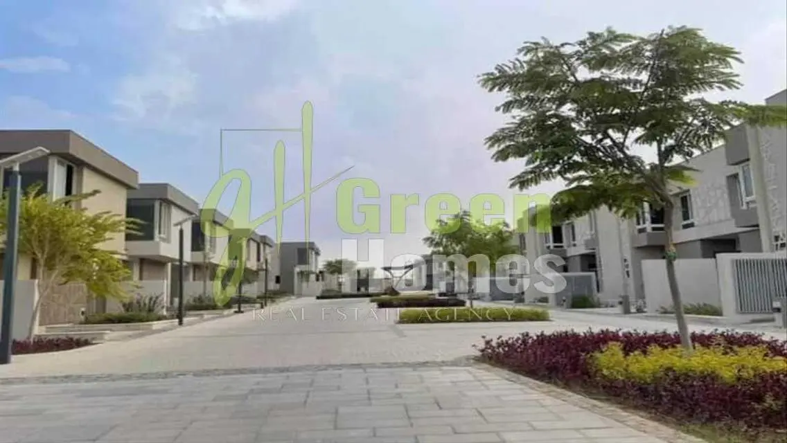 Under Market Price: Townhouse for Sale| Palm Hills