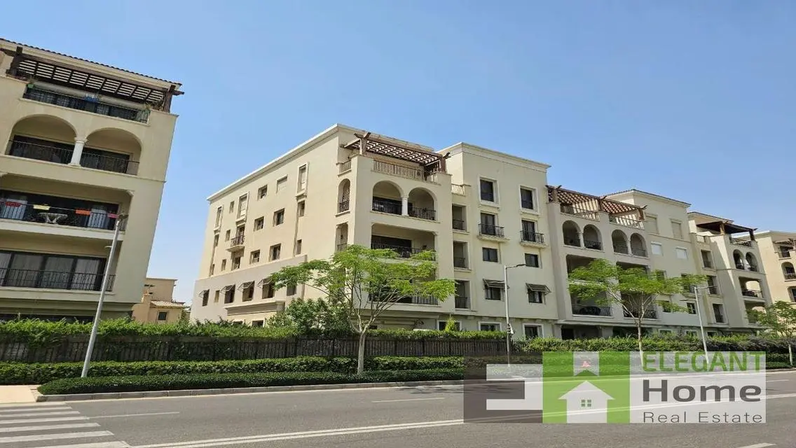 Luxury Apartment with Balcony and Close to All Amenities