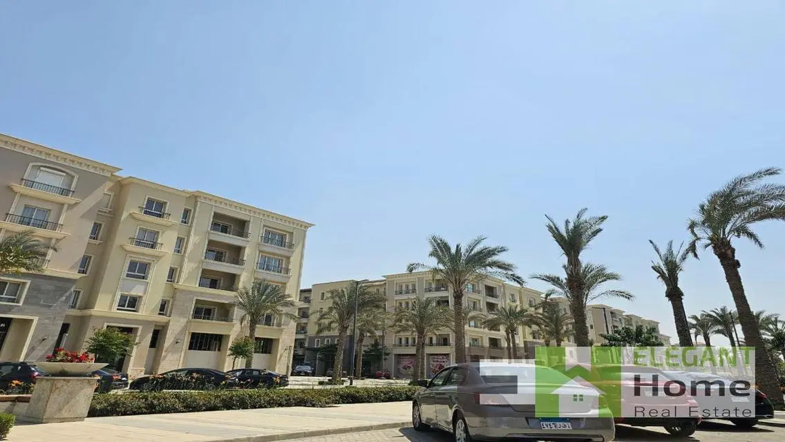 Luxury Apartment with Balcony and Close to All Amenities