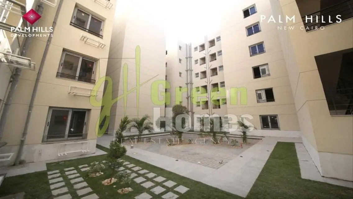 Modern 3-Bedrooms Apartment For Sale in Palm Hills