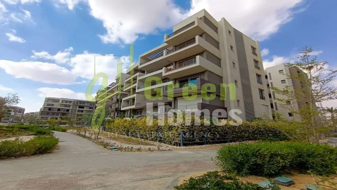 Modern 3-Bedrooms Apartment For Sale in Palm Hills