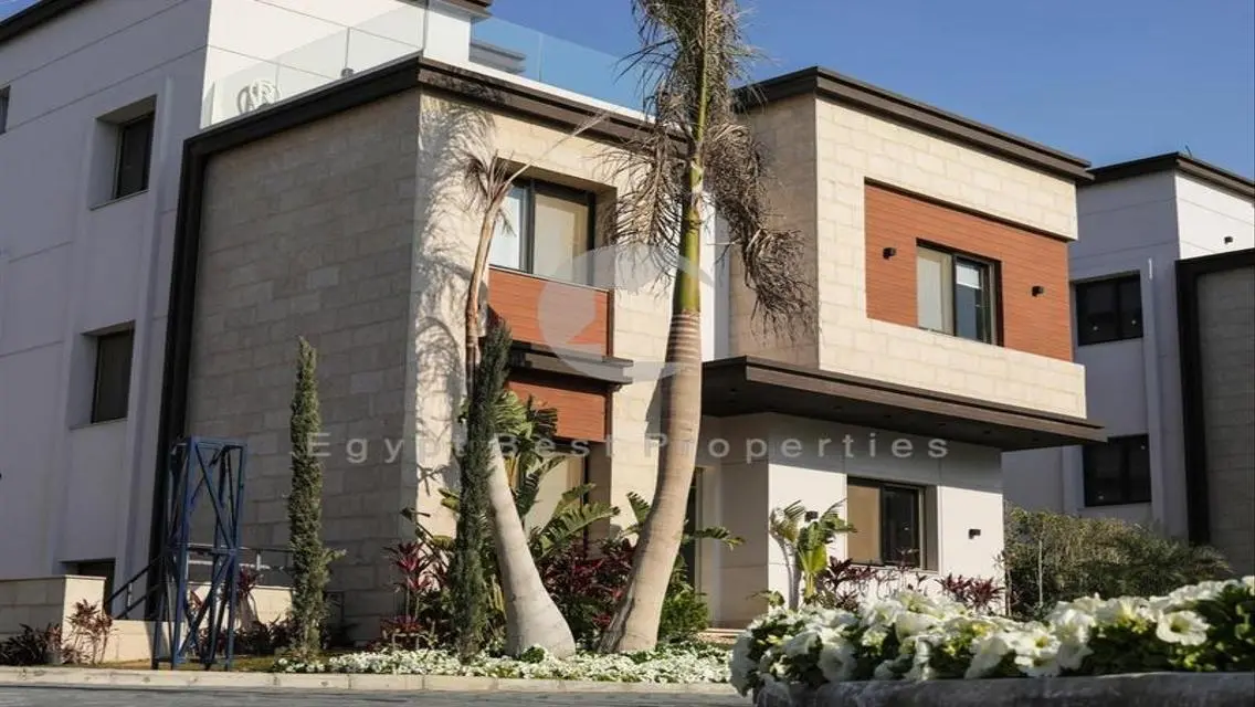 The Cheapest Townhouse in New Cairo by Azzar