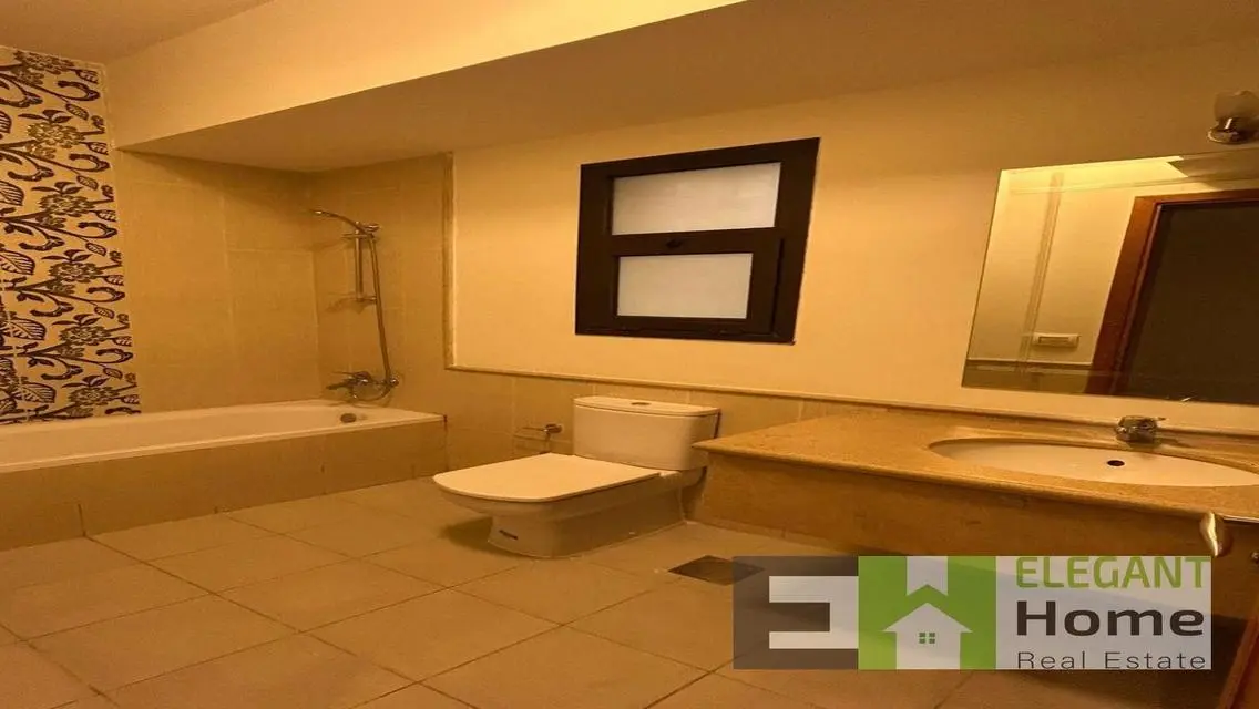 Exclusive Apartment in Mivida for 50000