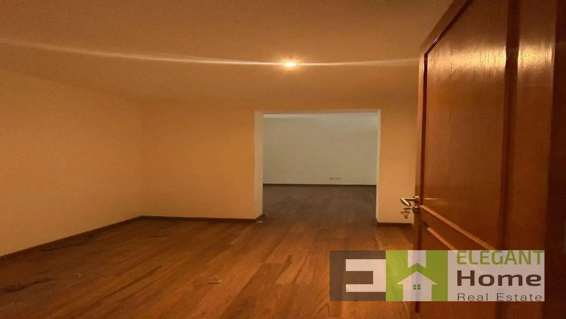 Exclusive Apartment in Mivida for 50000
