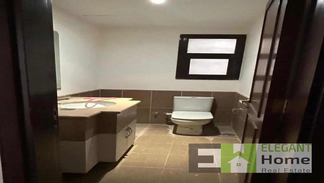 Exclusive Apartment in Mivida for 50000