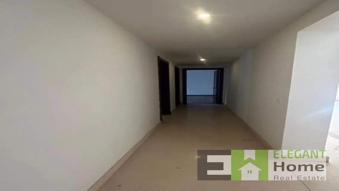 Exclusive Apartment in Mivida for 50000